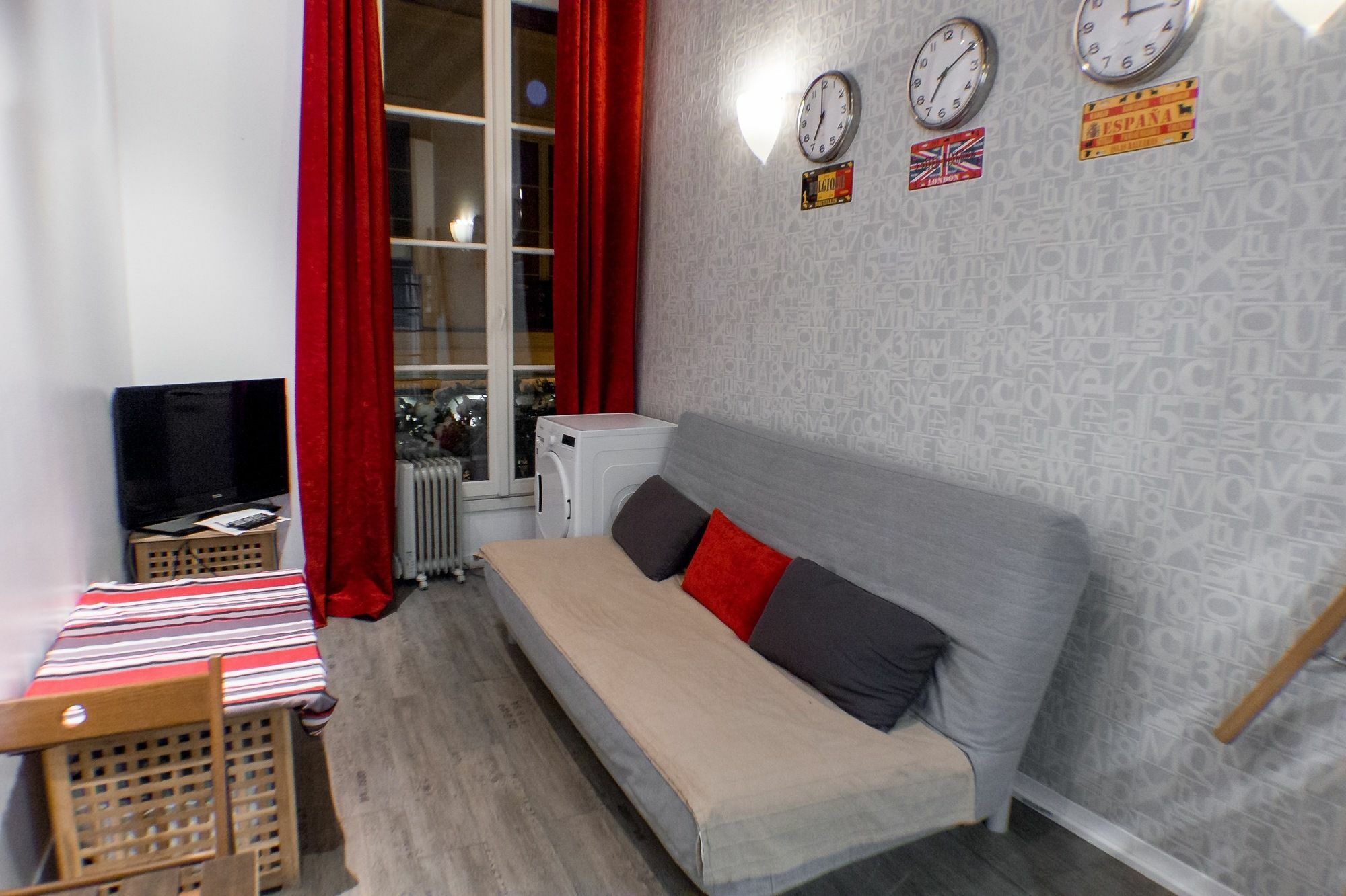 Studio Petit Pompidou Parijs Buitenkant foto